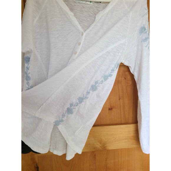 Aventura Organic Cotton Embroidered Floral Shirt LARGE Roll Tab Sleeves Beachy L - Picture 2 of 7